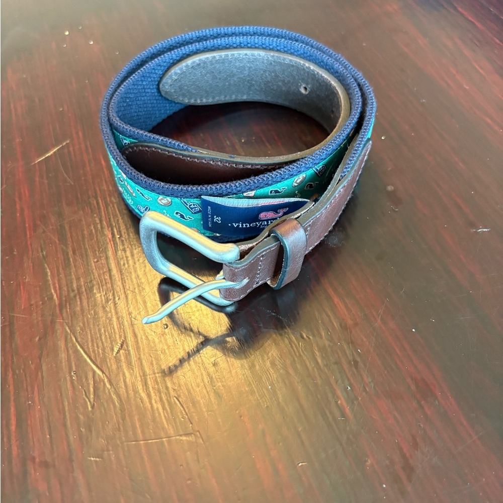 Vineyard Vines Men's Blue and Brown Football Belt Size 32
